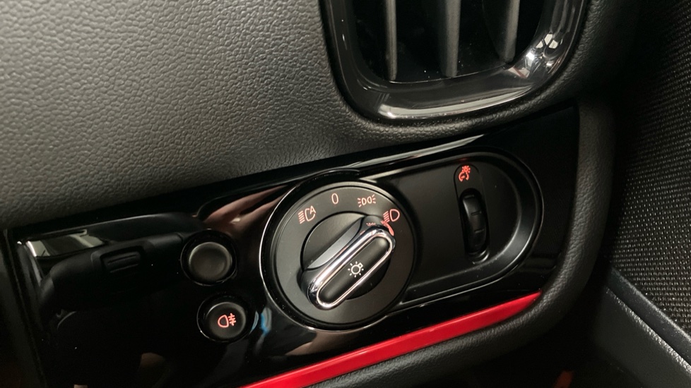 MINI Countryman 2.0 John Cooper Works Premium Plus ALL4 5dr Auto Petrol Hatchback - Image 39