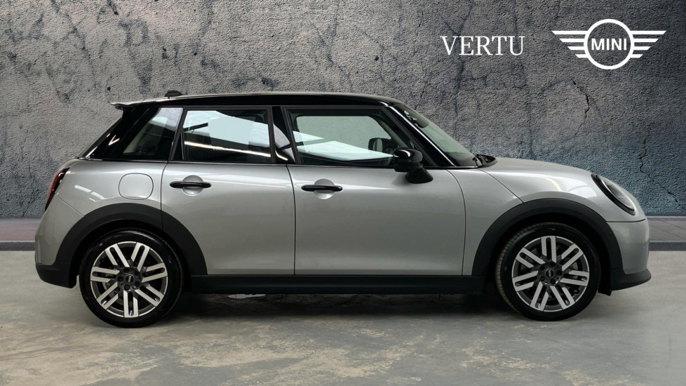 MINI Cooper 2.0 S Classic 5dr Auto Petrol Hatchback - Image 3
