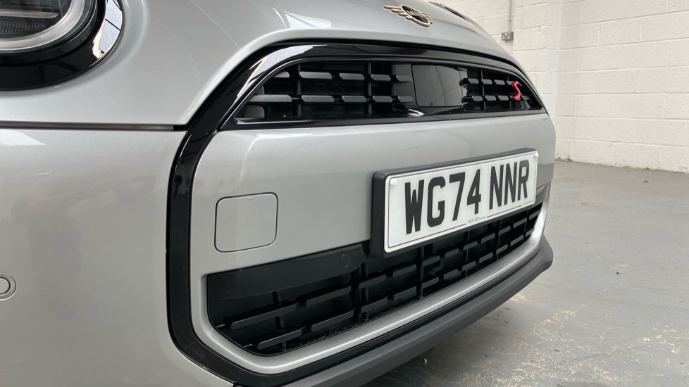 MINI Cooper 2.0 S Classic 5dr Auto Petrol Hatchback - Image 26