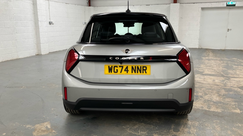MINI Cooper 2.0 S Classic 5dr Auto Petrol Hatchback - Image 36