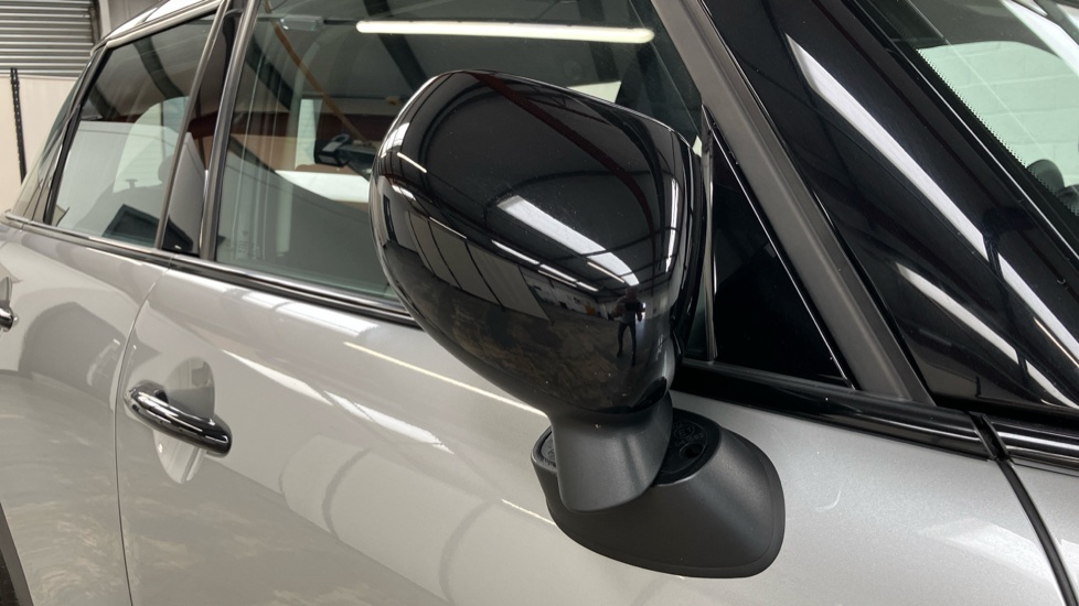 MINI Cooper 2.0 S Classic 5dr Auto Petrol Hatchback - Image 51