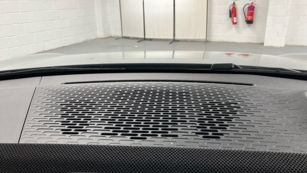 MINI Cooper 2.0 S Classic 5dr Auto Petrol Hatchback - Image 55
