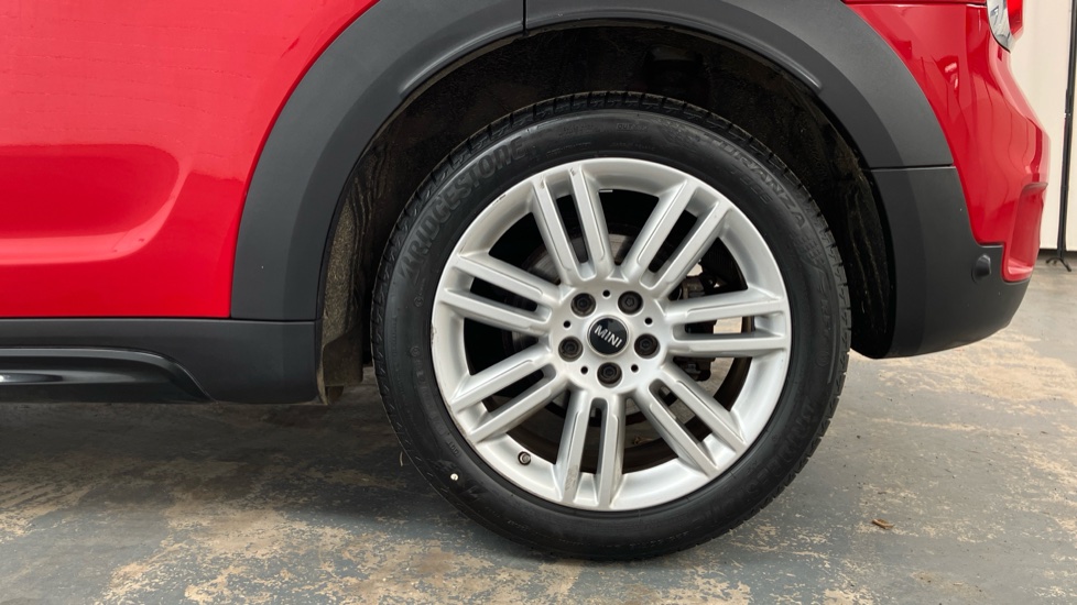 MINI Countryman 1.5 Cooper Exclusive 5dr Petrol Hatchback - Image 30