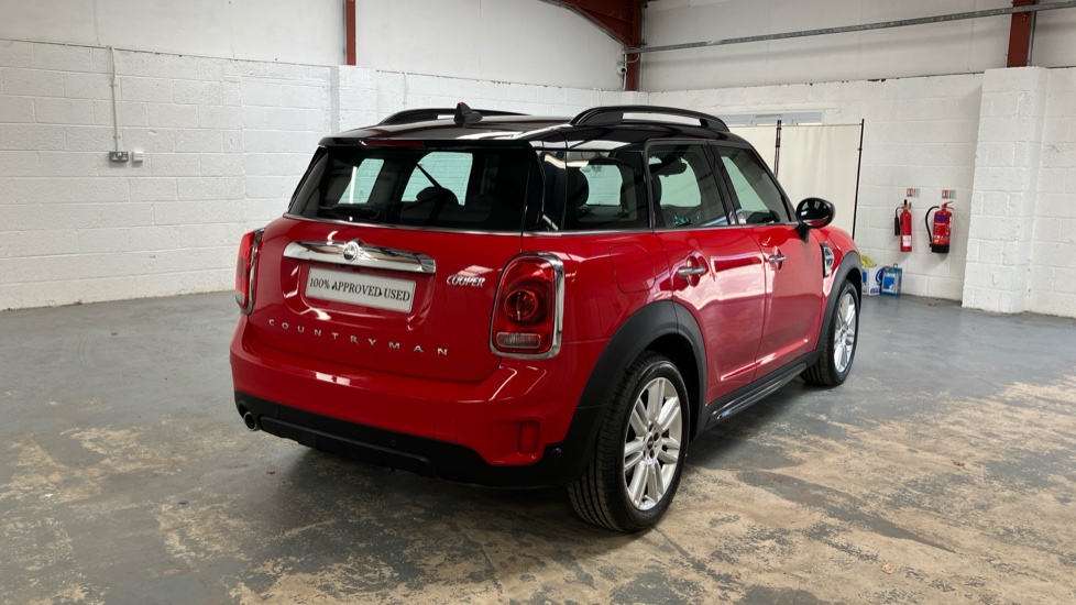 MINI Countryman 1.5 Cooper Exclusive 5dr Petrol Hatchback - Image 31