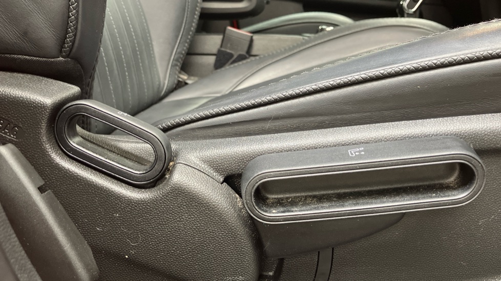 MINI Countryman 1.5 Cooper Exclusive 5dr Petrol Hatchback - Image 49