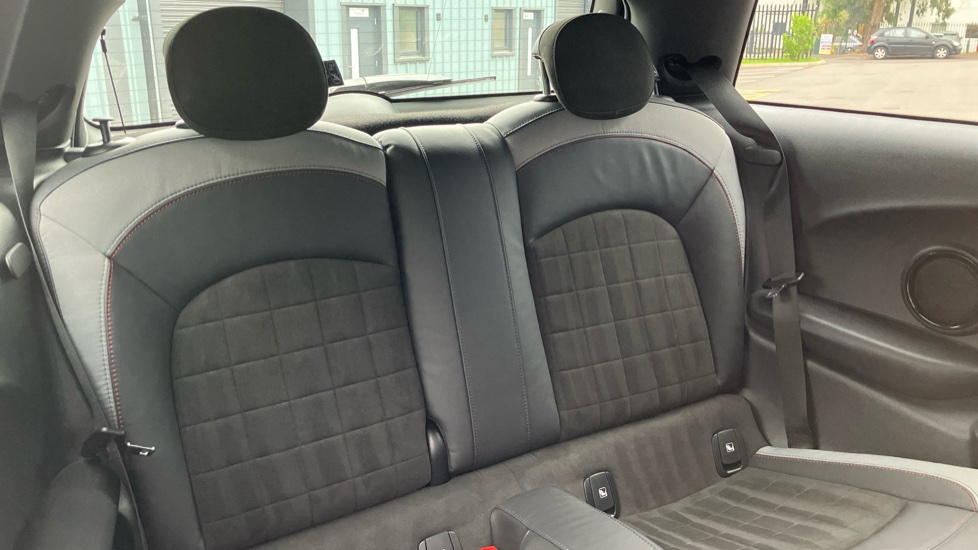 MINI Hatchback 2.0 Cooper S Sport 3dr Auto Petrol Hatchback - Image 12