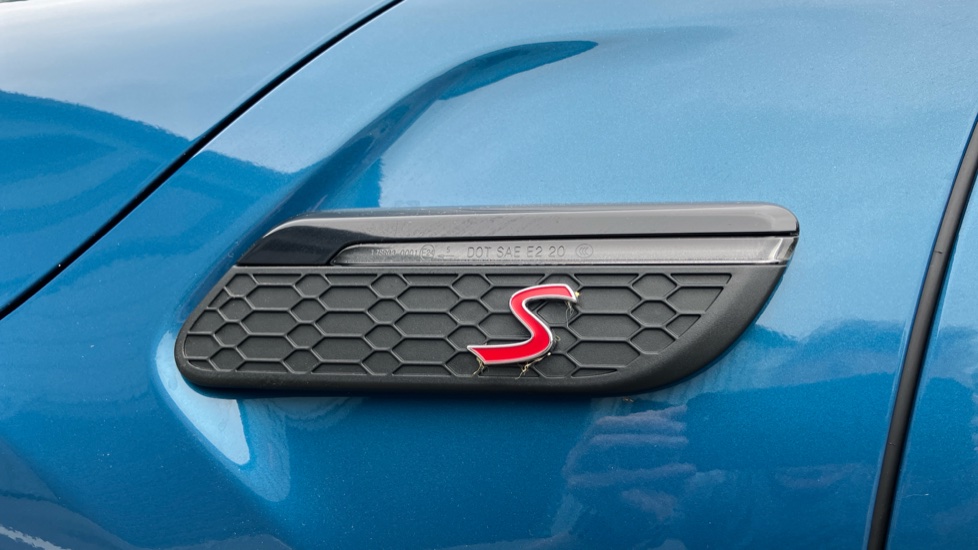 MINI Hatchback 2.0 Cooper S Sport 3dr Auto Petrol Hatchback - Image 31