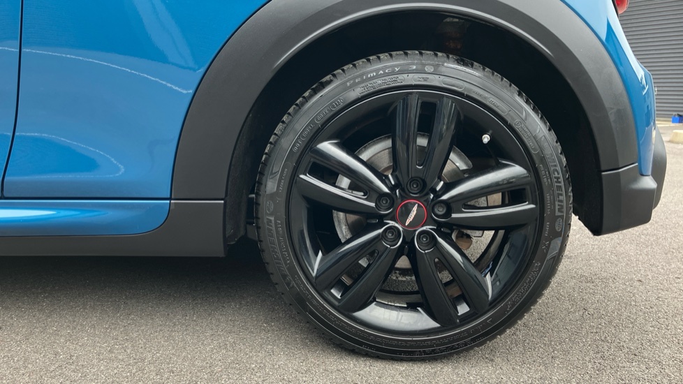 MINI Hatchback 2.0 Cooper S Sport 3dr Auto Petrol Hatchback - Image 33