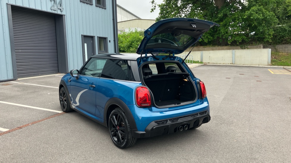 MINI Hatchback 2.0 Cooper S Sport 3dr Auto Petrol Hatchback - Image 43