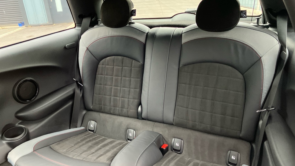 MINI Hatchback 2.0 Cooper S Sport 3dr Auto Petrol Hatchback - Image 46