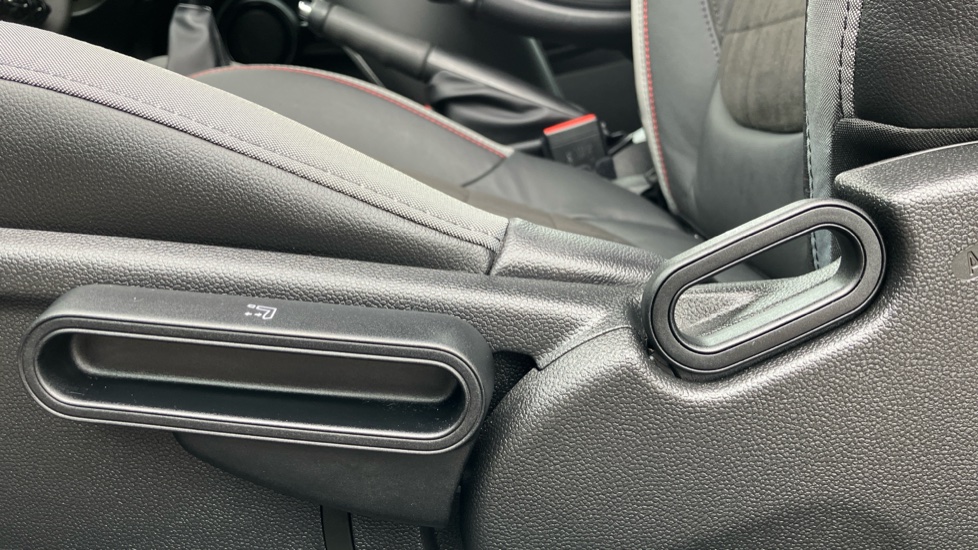 MINI Hatchback 2.0 Cooper S Sport 3dr Auto Petrol Hatchback - Image 48