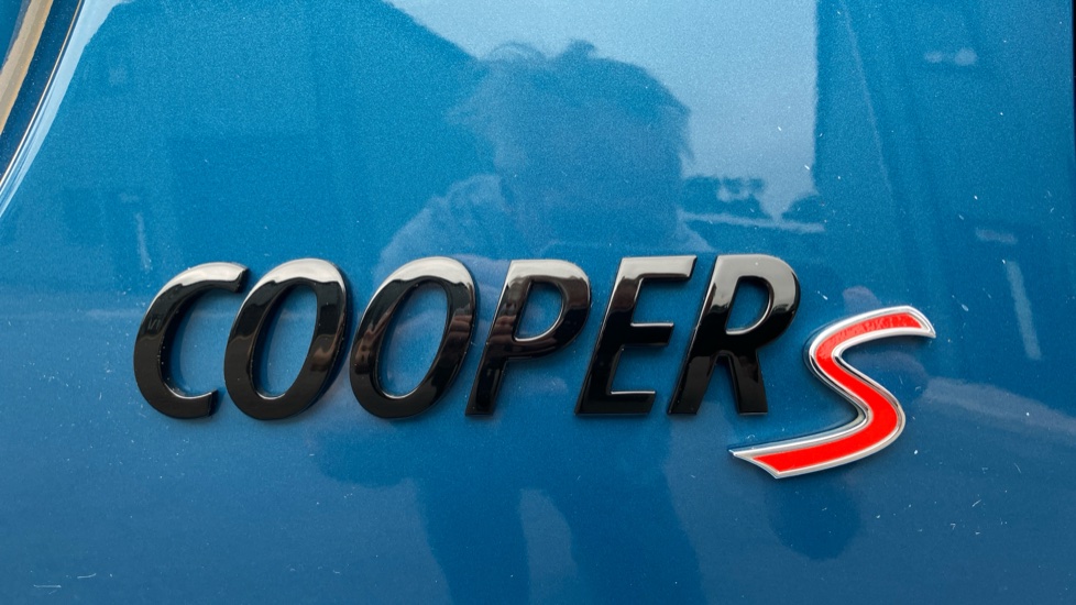 MINI Hatchback 2.0 Cooper S Sport 3dr Auto Petrol Hatchback - Image 77