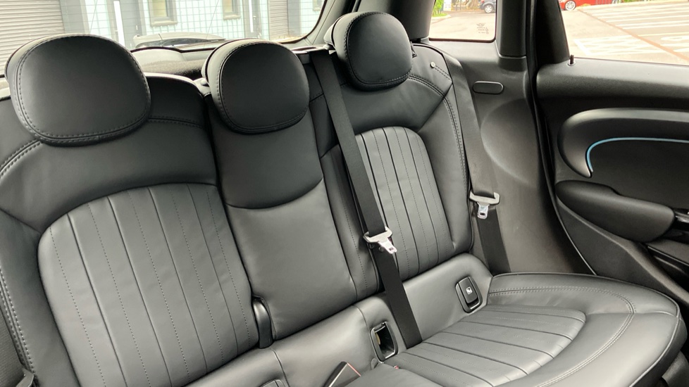 MINI Hatchback 1.5 Cooper Exclusive 5dr Auto Petrol Hatchback - Image 12