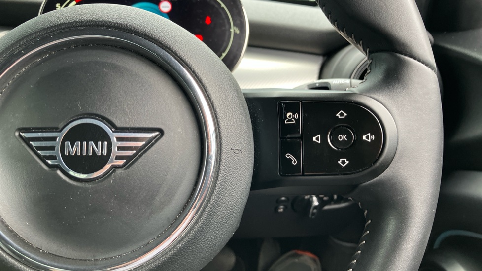MINI Hatchback 1.5 Cooper Exclusive 5dr Auto Petrol Hatchback - Image 18