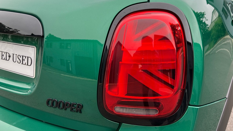 MINI Hatchback 1.5 Cooper Exclusive 5dr Auto Petrol Hatchback - Image 33