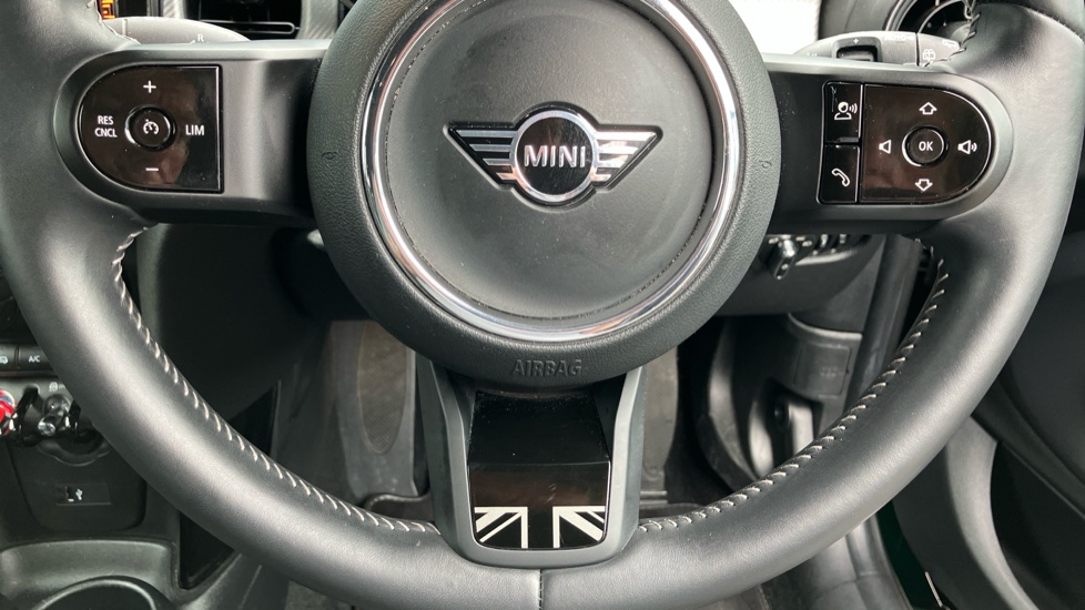MINI Hatchback 1.5 Cooper Exclusive 5dr Auto Petrol Hatchback - Image 53