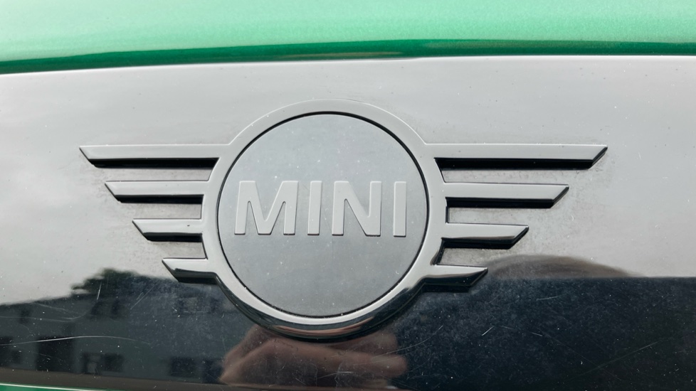 MINI Hatchback 1.5 Cooper Exclusive 5dr Auto Petrol Hatchback - Image 71
