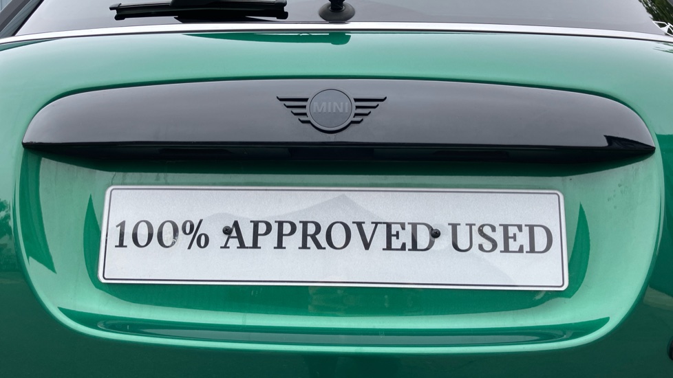 MINI Hatchback 1.5 Cooper Exclusive 5dr Auto Petrol Hatchback - Image 73