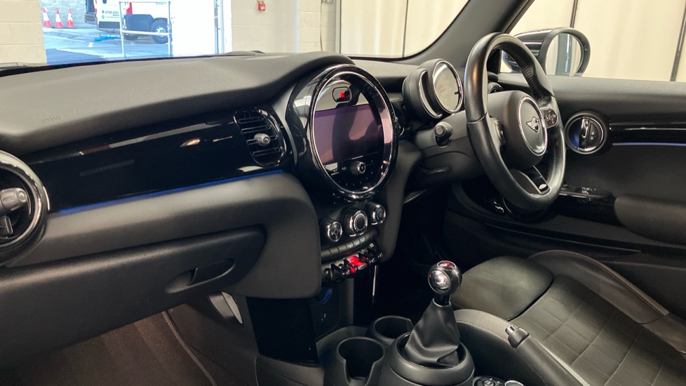 MINI Hatchback 1.5 Cooper Sport 3dr Petrol Hatchback - Image 7