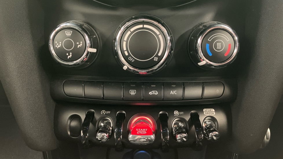 MINI Hatchback 1.5 Cooper Sport 3dr Petrol Hatchback - Image 51