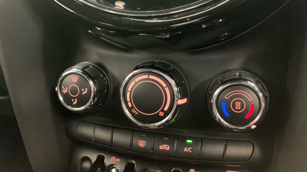 MINI Hatchback 1.5 Cooper Sport 3dr Petrol Hatchback - Image 60