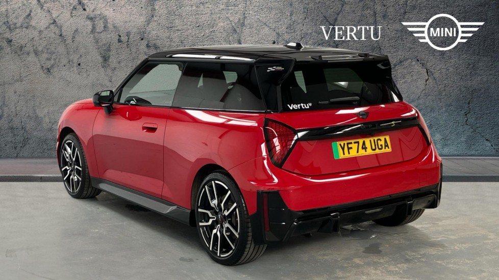 MINI Cooper 160kW SE Sport 54kWh 3dr Auto Electric Hatchback - Image 2