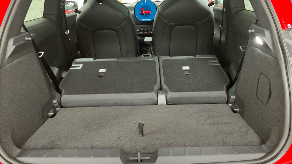 MINI Cooper 160kW SE Sport 54kWh 3dr Auto Electric Hatchback - Image 46