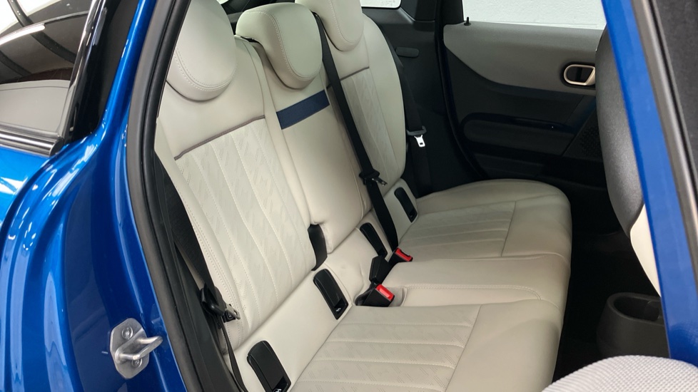 MINI Cooper 1.5 C Exclusive 5dr Auto Petrol Hatchback - Image 12