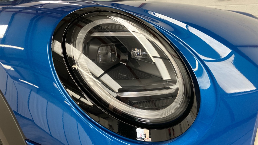MINI Cooper 1.5 C Exclusive 5dr Auto Petrol Hatchback - Image 23
