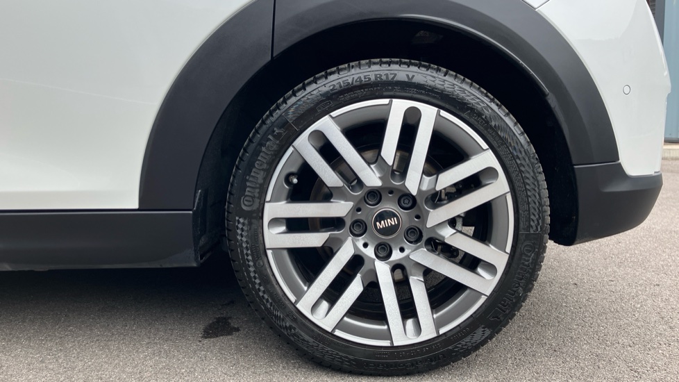 MINI Cooper 2.0 S Classic [Level 2] 5dr Auto Petrol Hatchback - Image 36