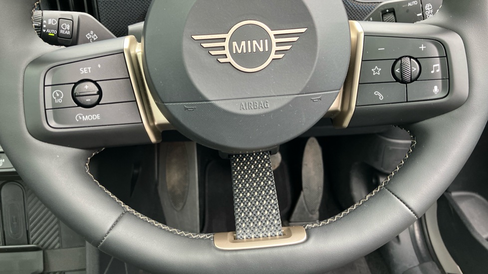 MINI Cooper 2.0 S Classic [Level 2] 5dr Auto Petrol Hatchback - Image 59