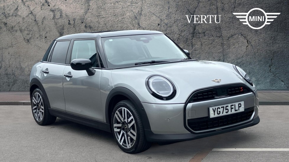 MINI Cooper 2.0 S Classic 5dr Auto Petrol Hatchback - Image 1