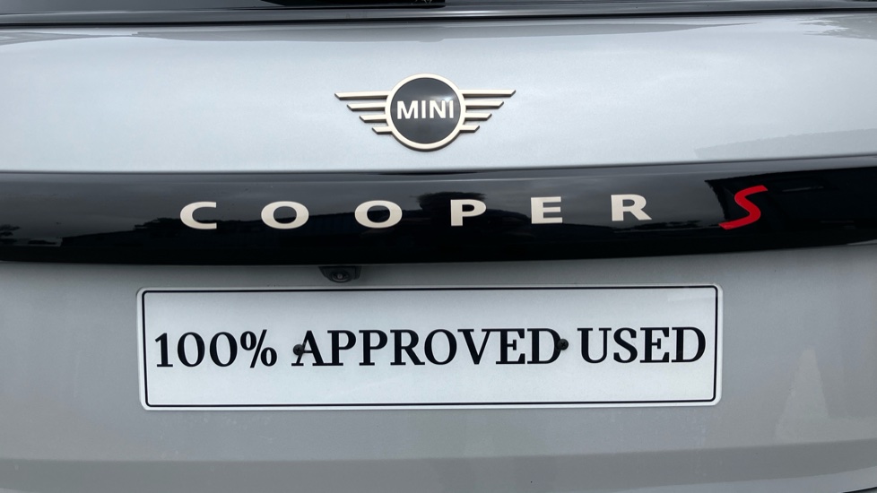 MINI Cooper 2.0 S Classic 5dr Auto Petrol Hatchback - Image 87