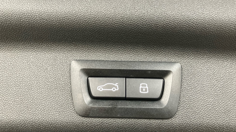 MINI Countryman 1.5 C Classic 5dr Auto Petrol Hatchback - Image 28