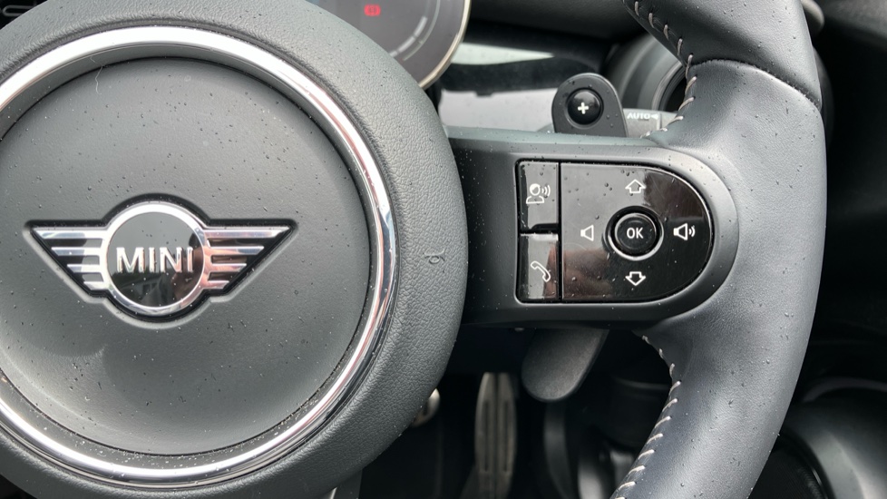 MINI Convertible 2.0 Cooper S Sport 2dr Auto Petrol Convertible - Image 18