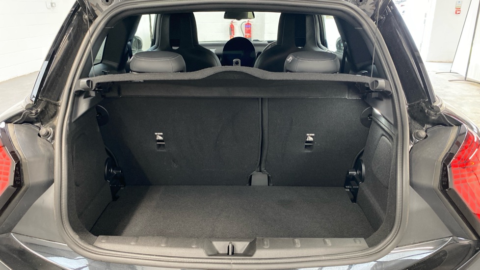 MINI Cooper 2.0 S Sport 3dr Auto Petrol Hatchback - Image 13