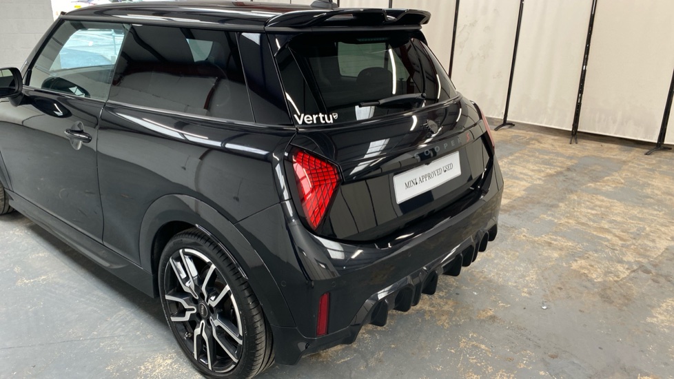 MINI Cooper 2.0 S Sport 3dr Auto Petrol Hatchback - Image 24