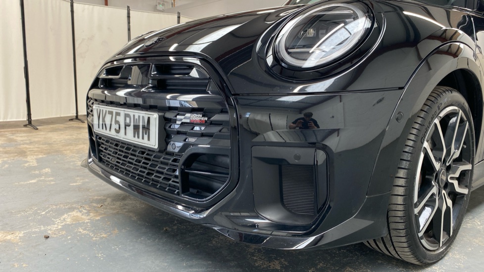 MINI Cooper 2.0 S Sport 3dr Auto Petrol Hatchback - Image 29