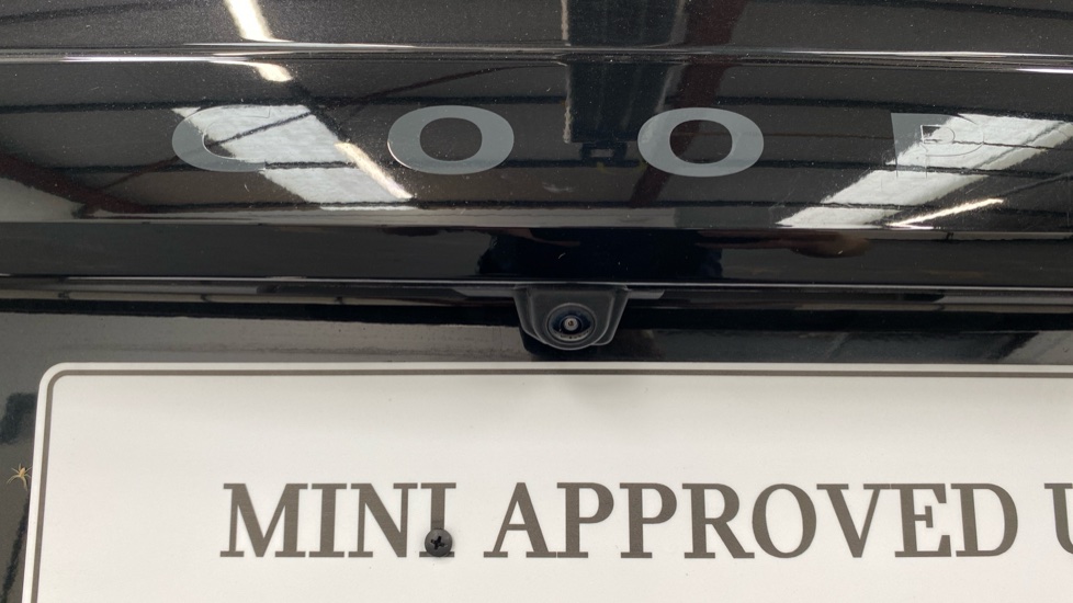 MINI Cooper 2.0 S Sport 3dr Auto Petrol Hatchback - Image 32