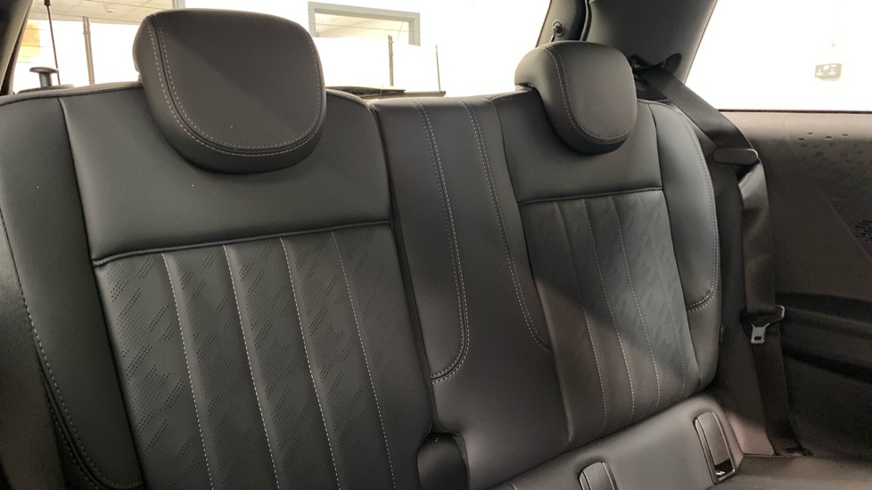 MINI Cooper 2.0 S Sport 3dr Auto Petrol Hatchback - Image 37