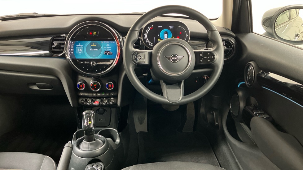 MINI Hatchback 1.5 Cooper Classic Premium 5dr Auto Petrol Hatchback - Image 5