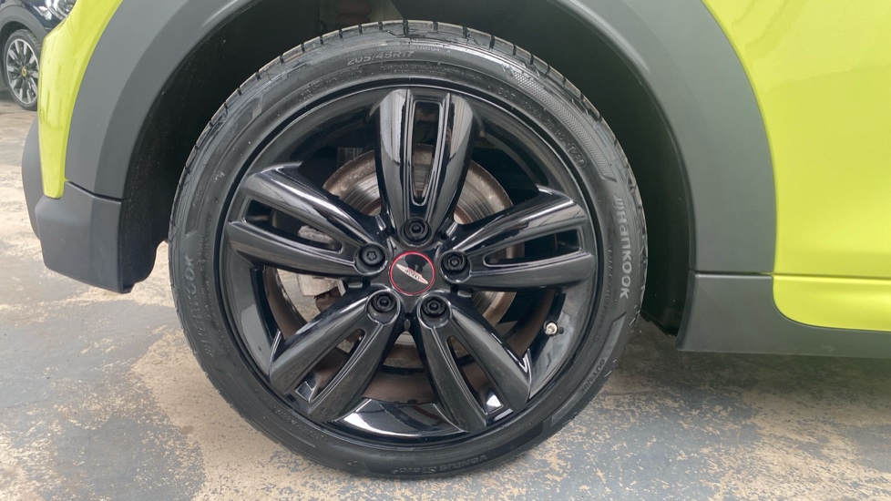 MINI Convertible 2.0 Cooper S Sport 2dr Auto Petrol Convertible - Image 24