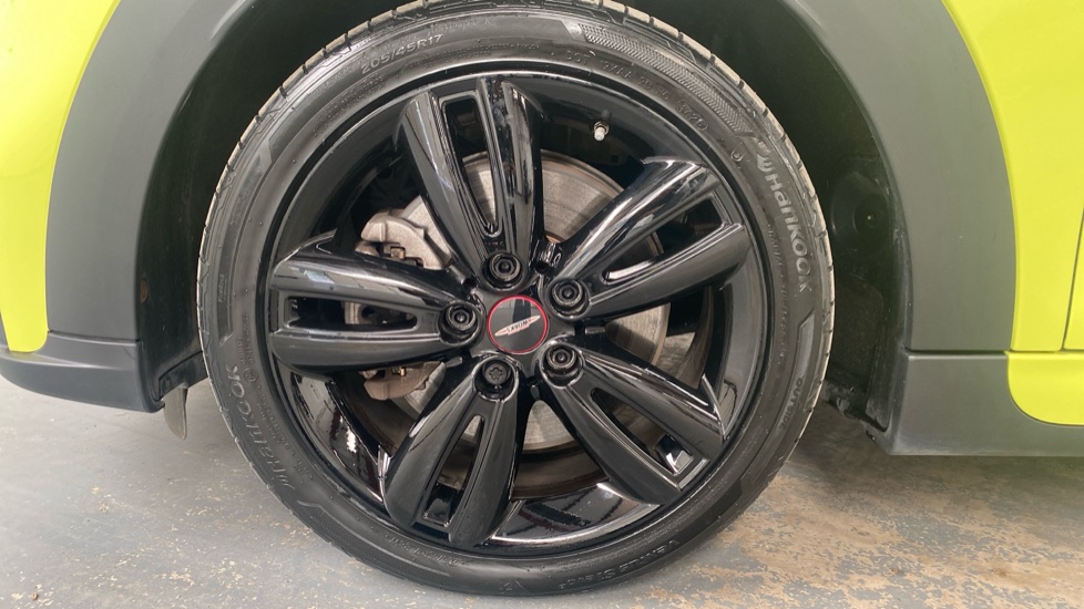 MINI Convertible 2.0 Cooper S Sport 2dr Auto Petrol Convertible - Image 26