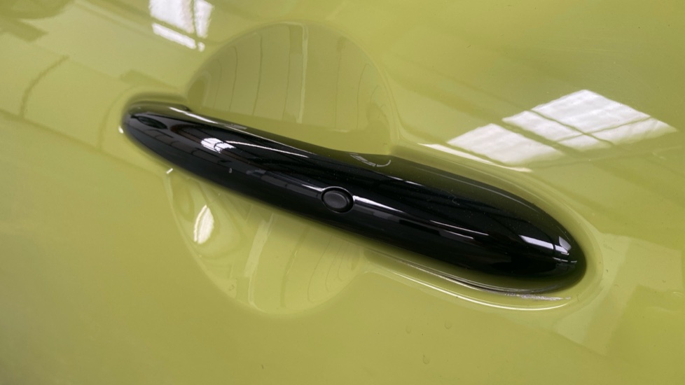 MINI Convertible 2.0 Cooper S Sport 2dr Auto Petrol Convertible - Image 27