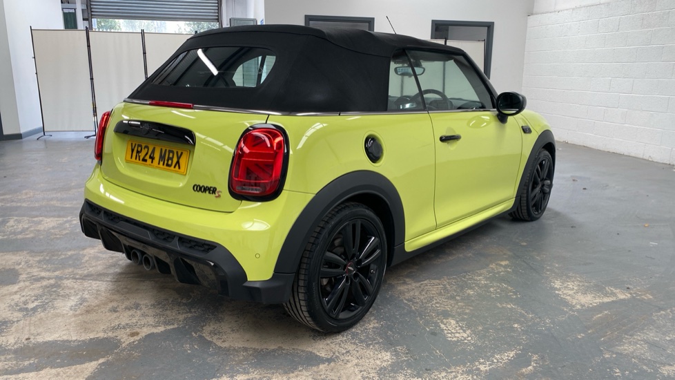 MINI Convertible 2.0 Cooper S Sport 2dr Auto Petrol Convertible - Image 33