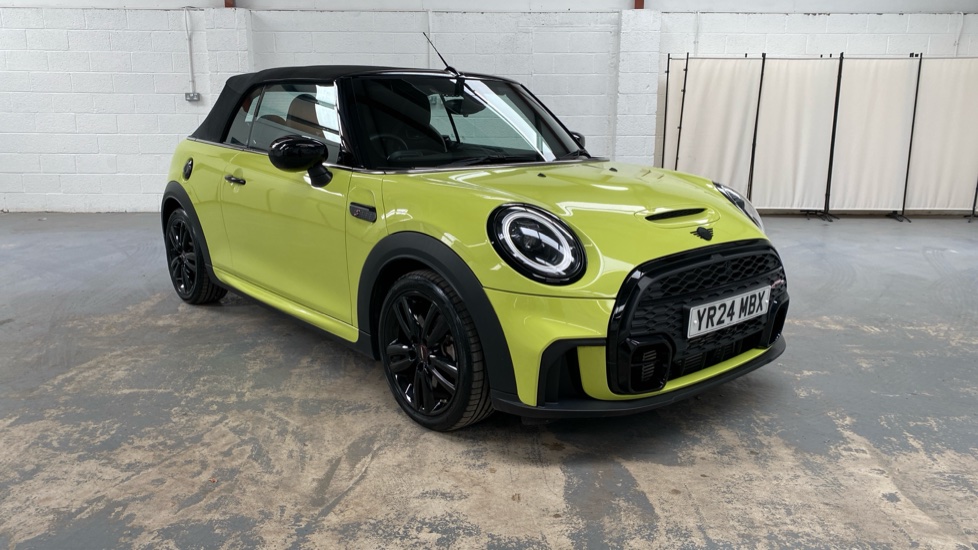 MINI Convertible 2.0 Cooper S Sport 2dr Auto Petrol Convertible - Image 38