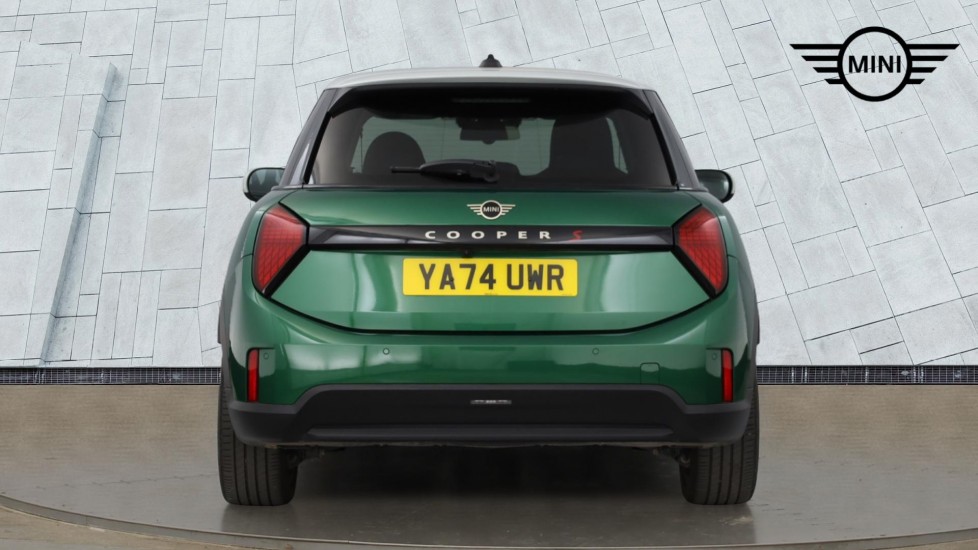 MINI Cooper 2.0 S Exclusive [Level 2] 5dr Auto Petrol Hatchback - Image 15