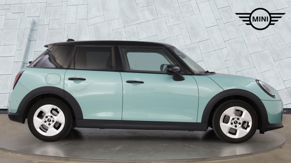 MINI Cooper 1.5 C Classic 5dr Auto Petrol Hatchback - Image 3
