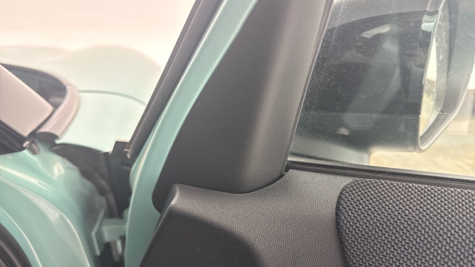 MINI Cooper 1.5 C Classic 5dr Auto Petrol Hatchback - Image 20