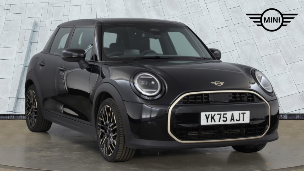 MINI Cooper 1.5 C Exclusive 5dr Auto Petrol Hatchback - Image 1